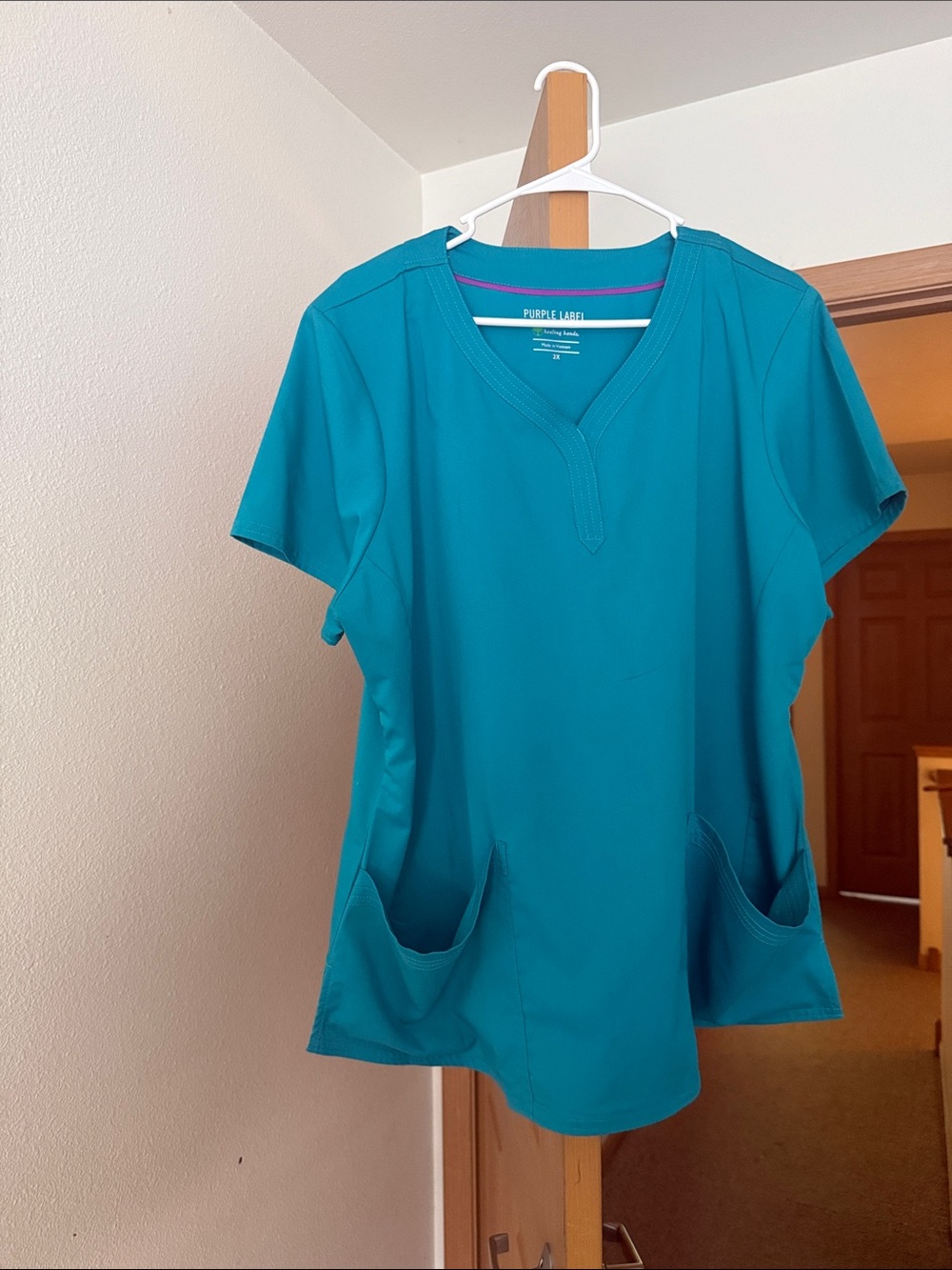 Excellent scrubs that will make you stand out at your place of work!